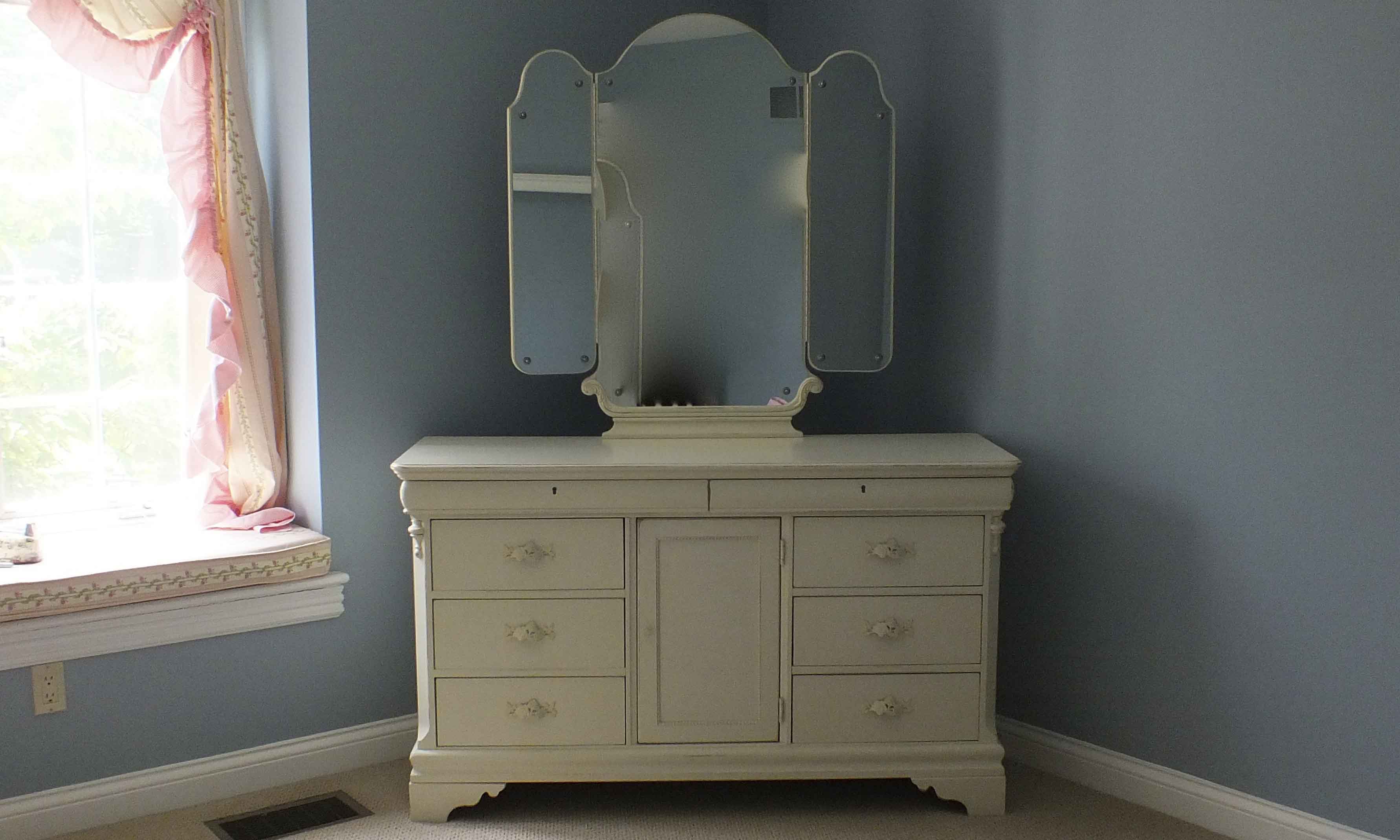 Betsy Cameron Collection Dresser
