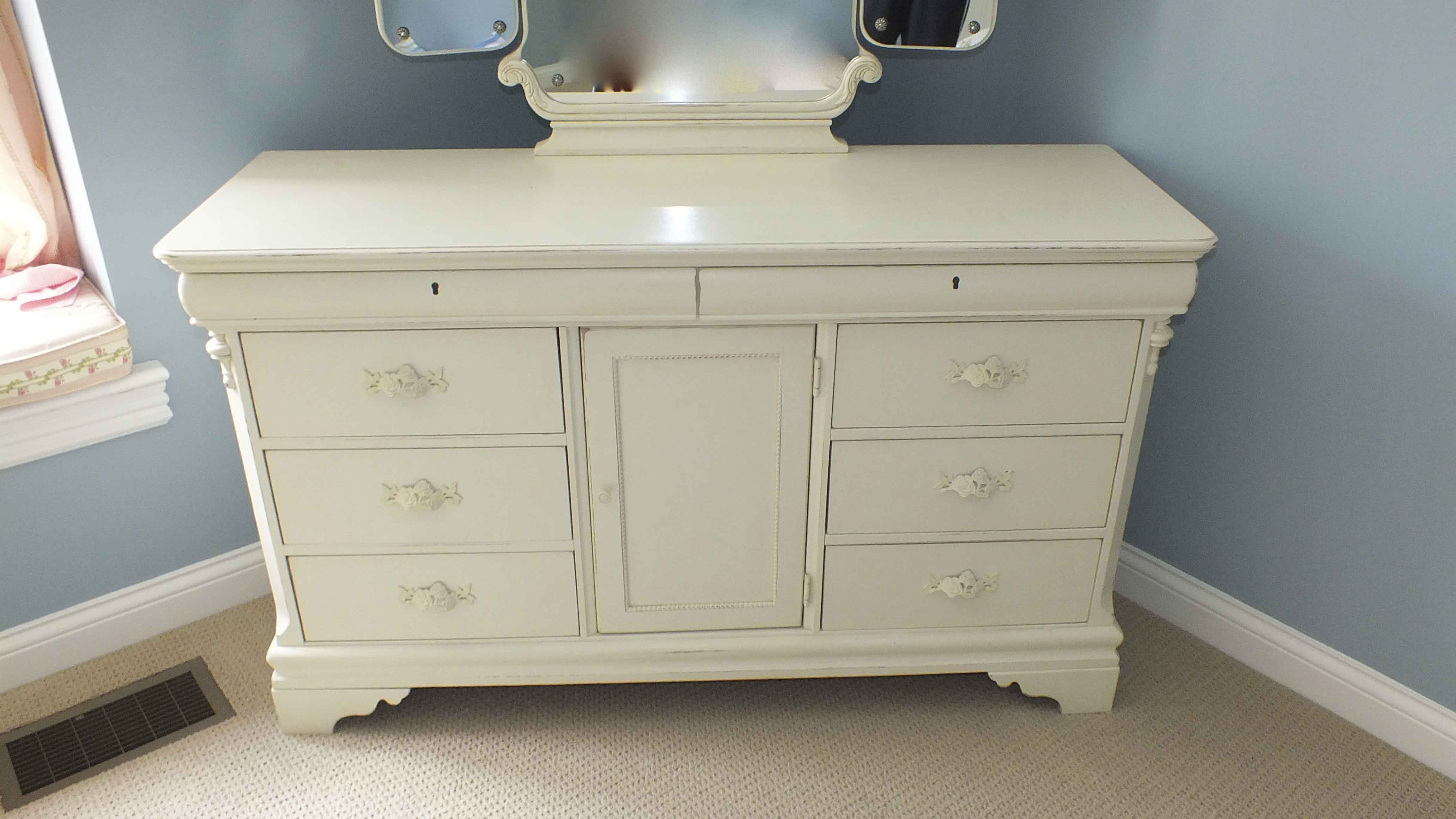 Betsy Cameron Collection Dresser