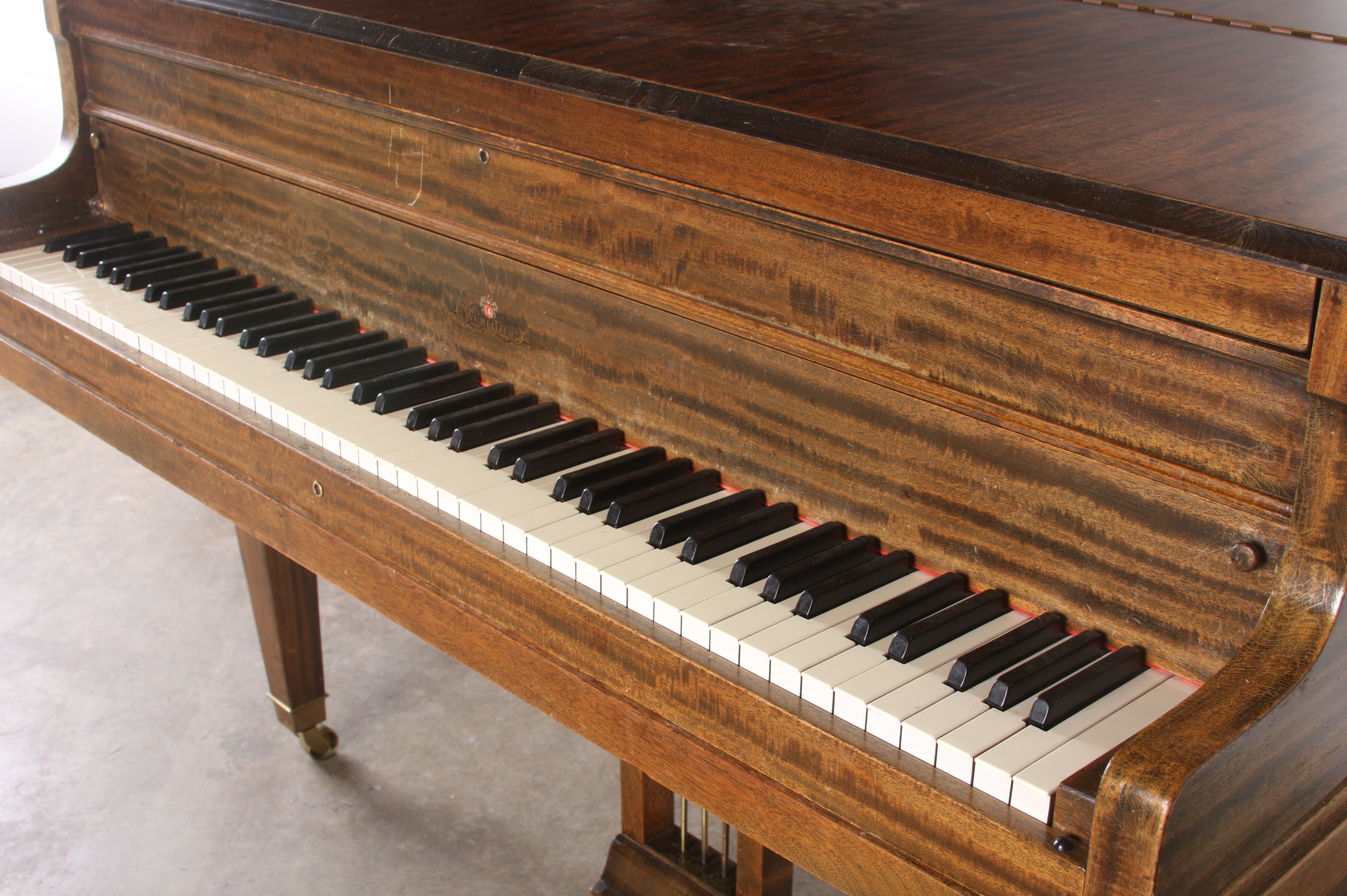 Antique Wurlitzer Baby Grand Piano