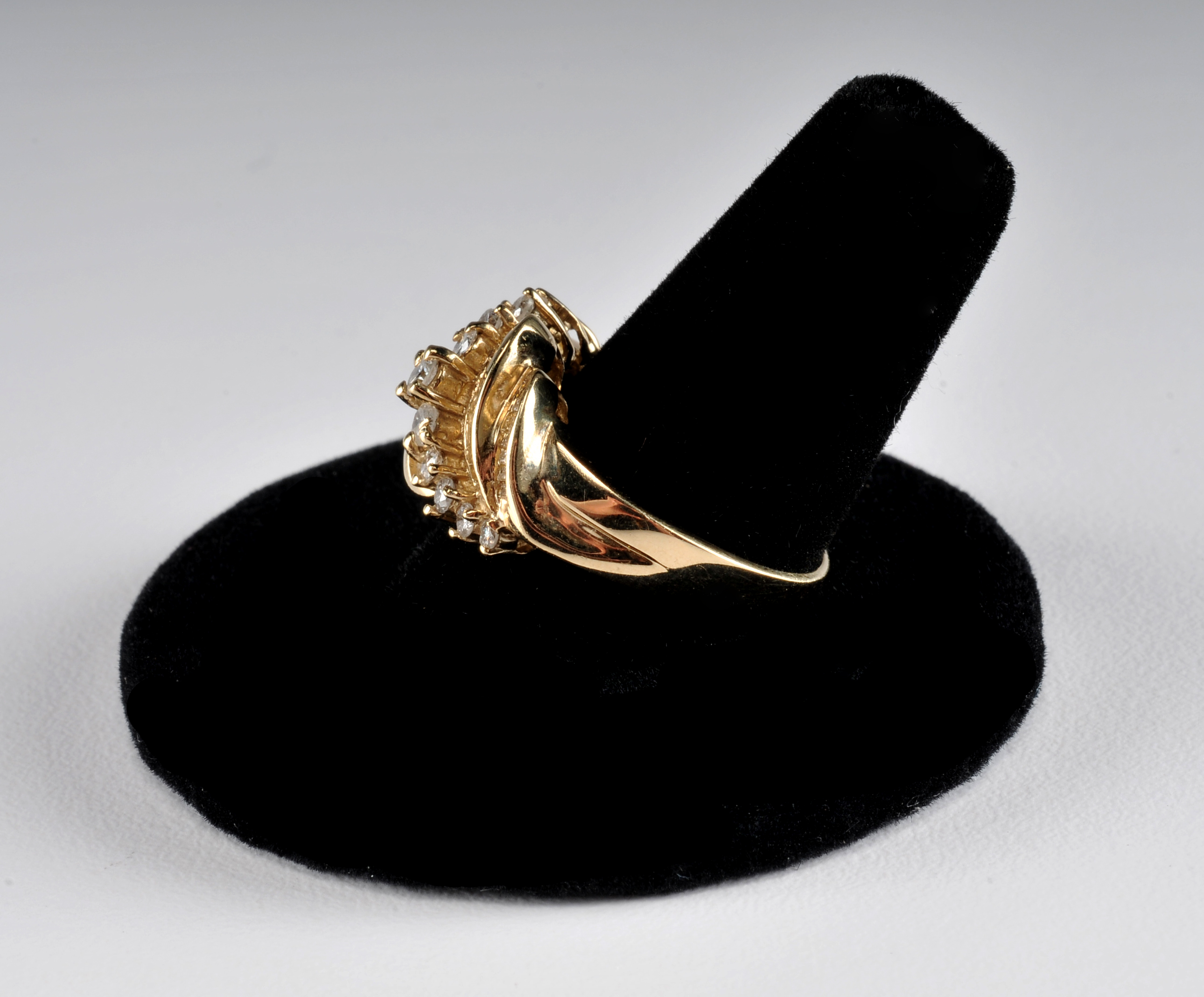 Ladies 14 K yellow gold and diamond cocktail ring 