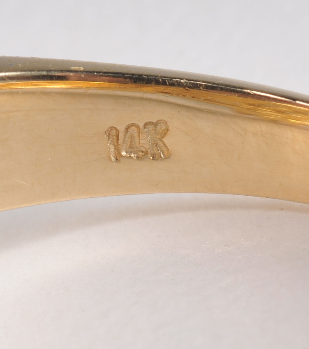 Ladies 14 K yellow gold and diamond cocktail ring 