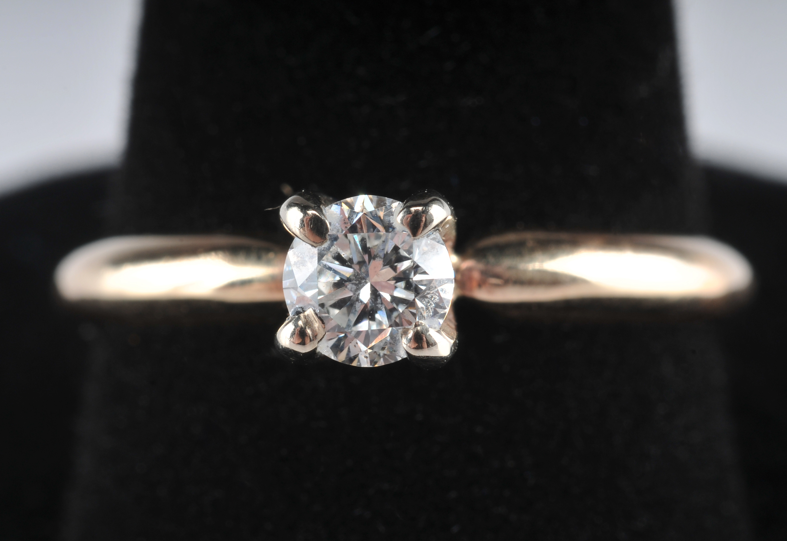 Ladies 14 K two tone diamond engagement ring 