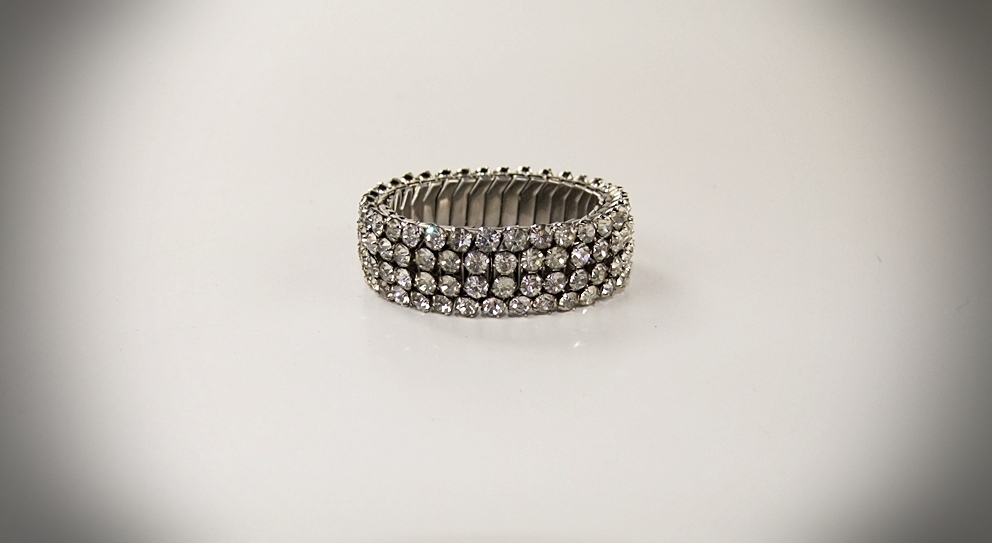 Collection of vintage rhinestone jewelry 