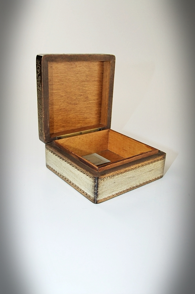 Collection of vintage jewelry and decorative items