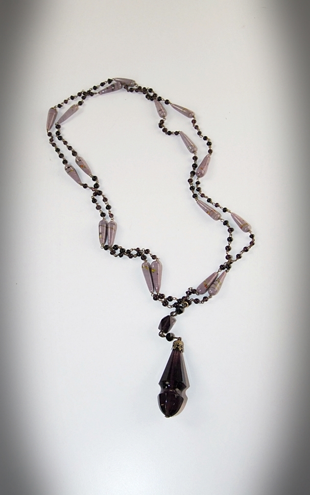 Collection of late 19th - early 20th Century jewelry 