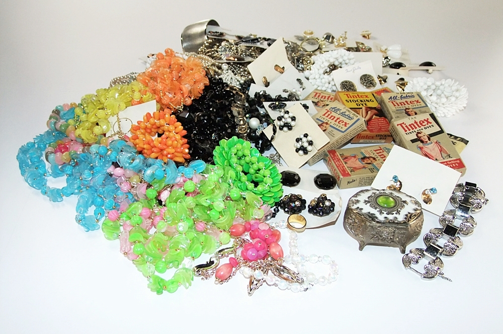 Large collection of vintage costume jewelry 