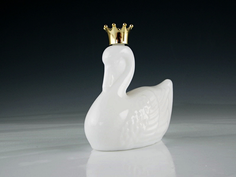 Vintage Avon Royal Swan "Charisma" Cologne 