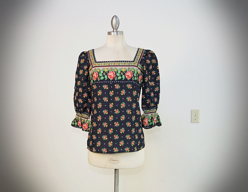 1970's vintage Oscar de la Renta II screen print blouse