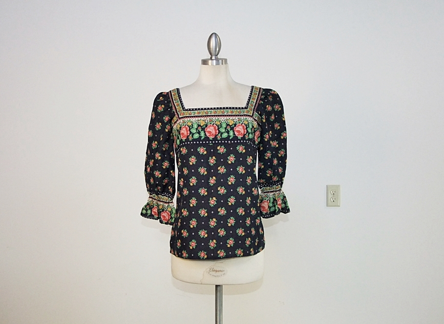 1970's vintage Oscar de la Renta II screen print blouse