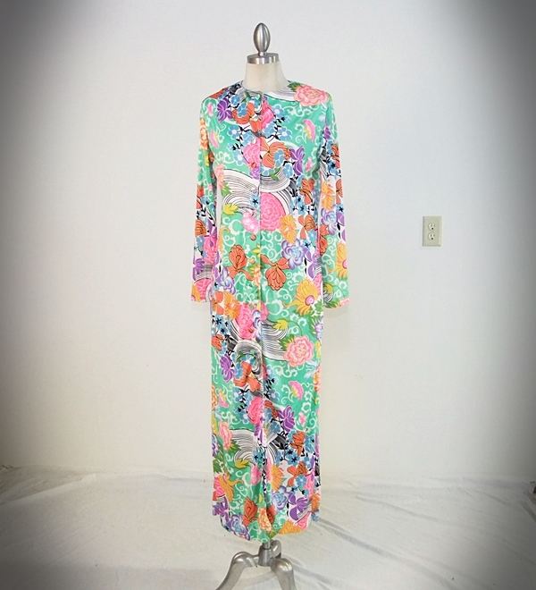 Vintage vibrant soft polyester print dress with bold floral design