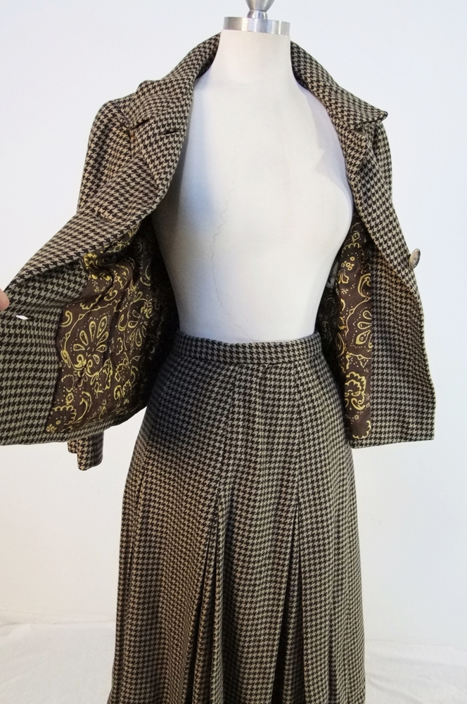 Vintage Bill Blass for Maurice Rentner brown wool jacket and skirt