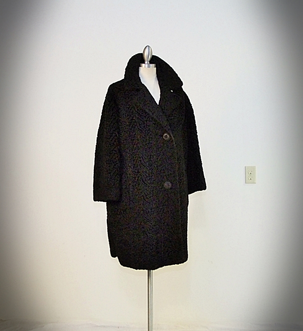  60's black faux fur lamb's wool coat