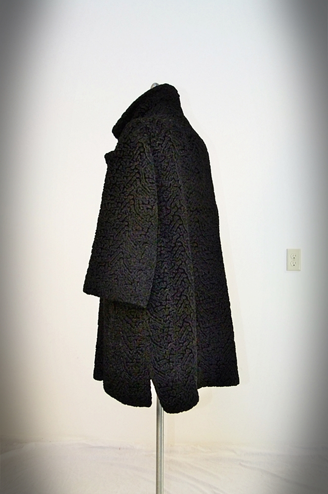  60's black faux fur lamb's wool coat