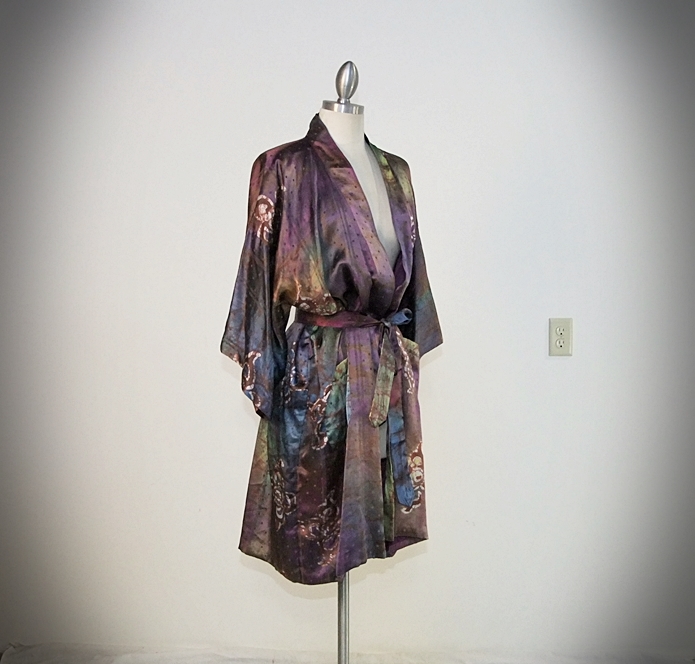 Vintage Chinese 100% Batik silk robe