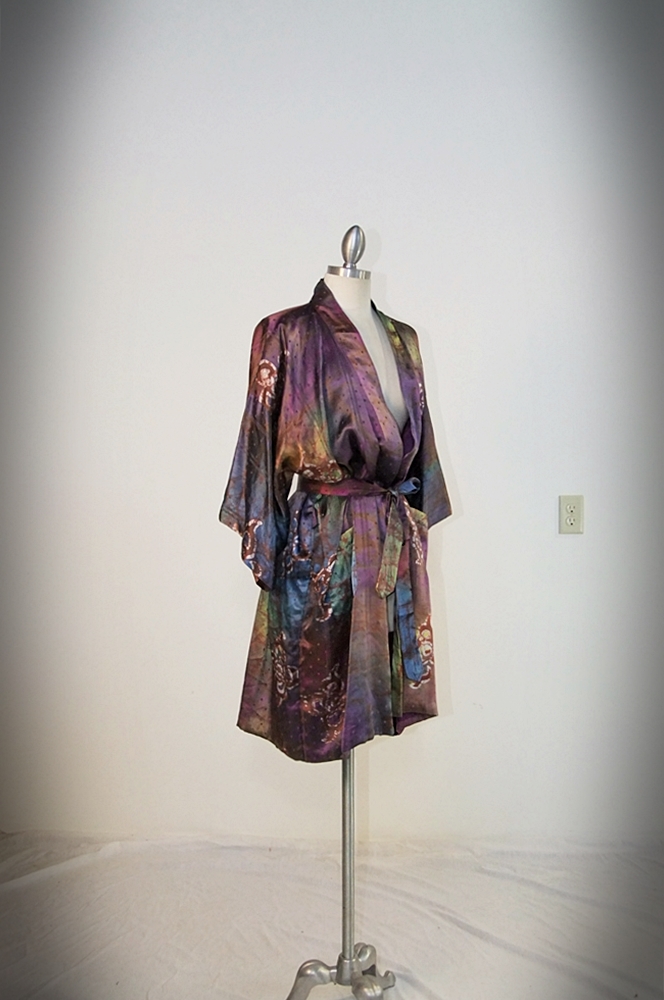 Vintage Chinese 100% Batik silk robe