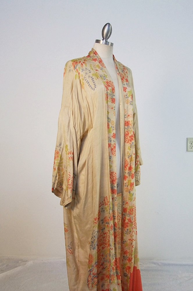 Early 20th Century Asian inspired robe
