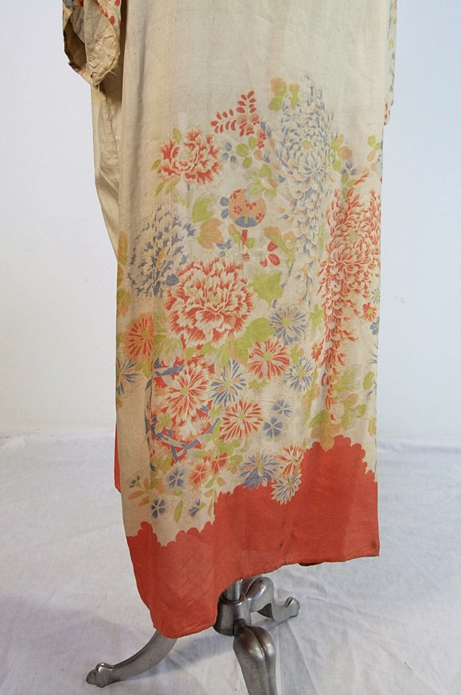 Early 20th Century Asian inspired robe