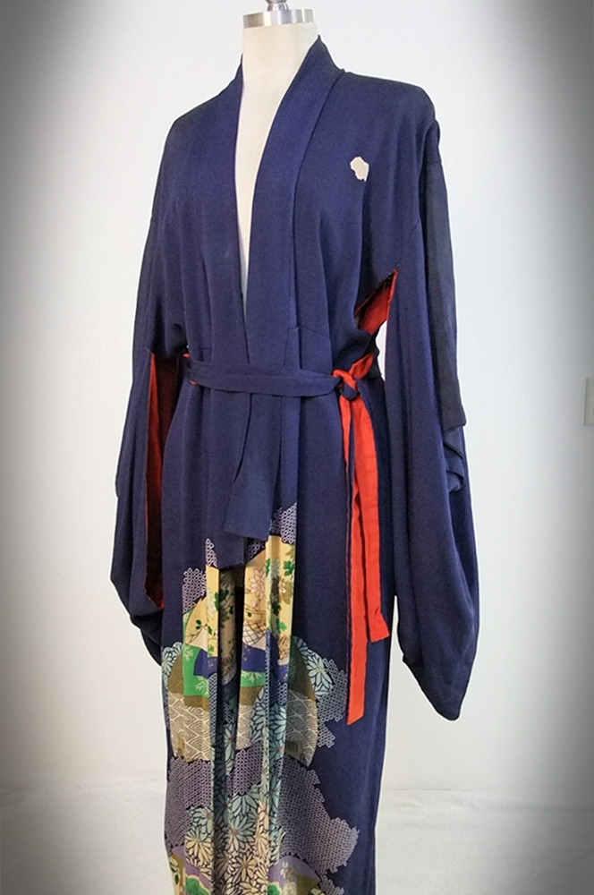 Early 20th Century Japanese Kimono in Midnight blue