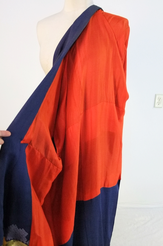 Early 20th Century Japanese Kimono in Midnight blue
