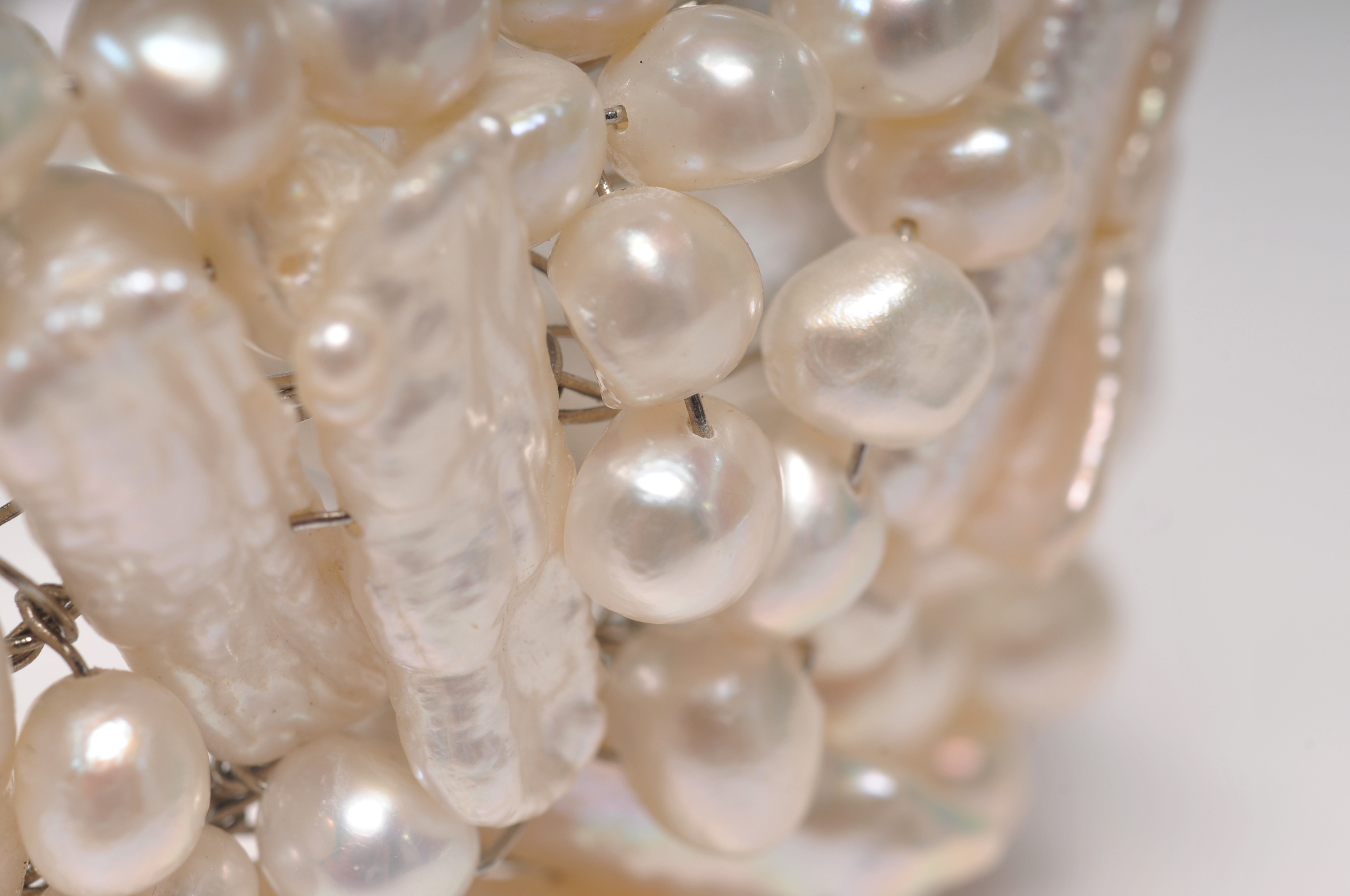 Genuine freshwater pearl cuff bracelet