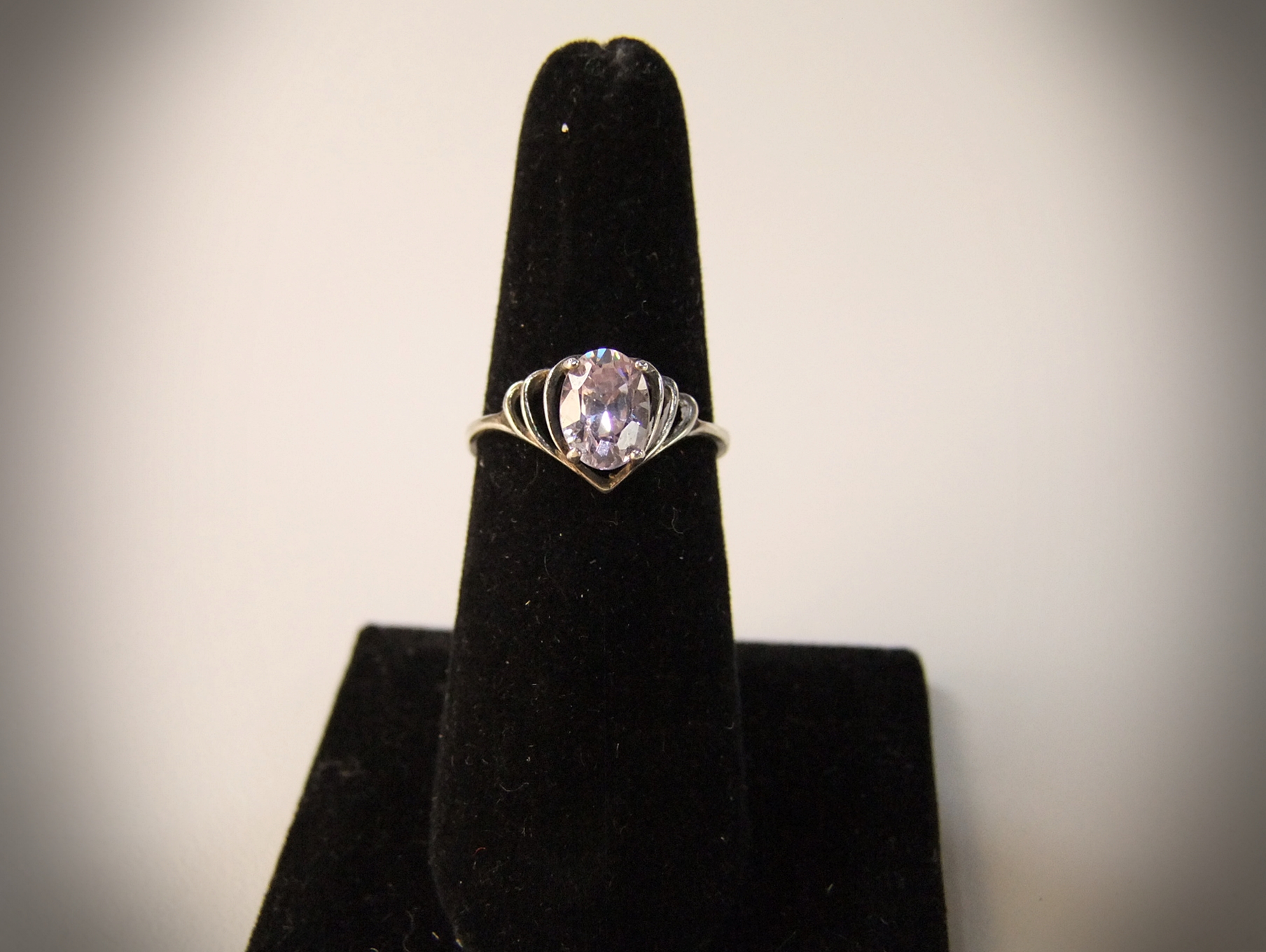 Two Ladies vintage sterling silver rings 