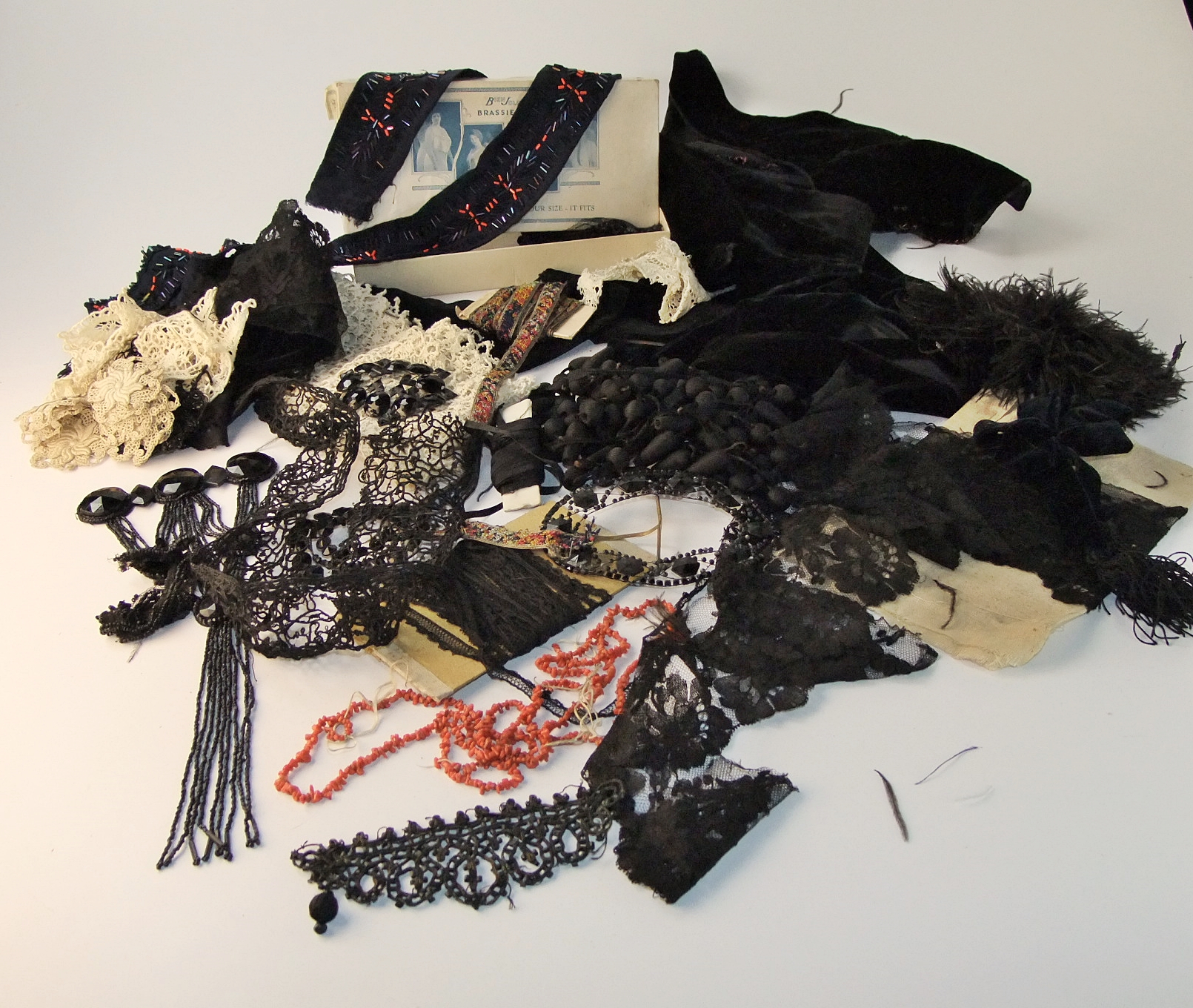 Collection of Victorian and early 20th Century hand beaded dress adornments and lace 