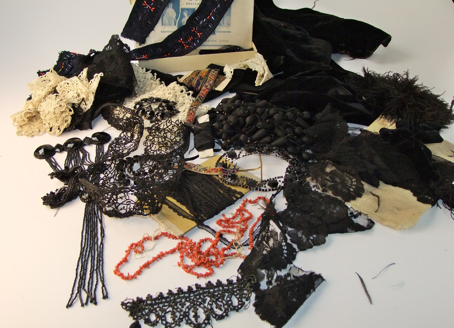 Collection of Victorian and early 20th Century hand beaded dress adornments and lace 