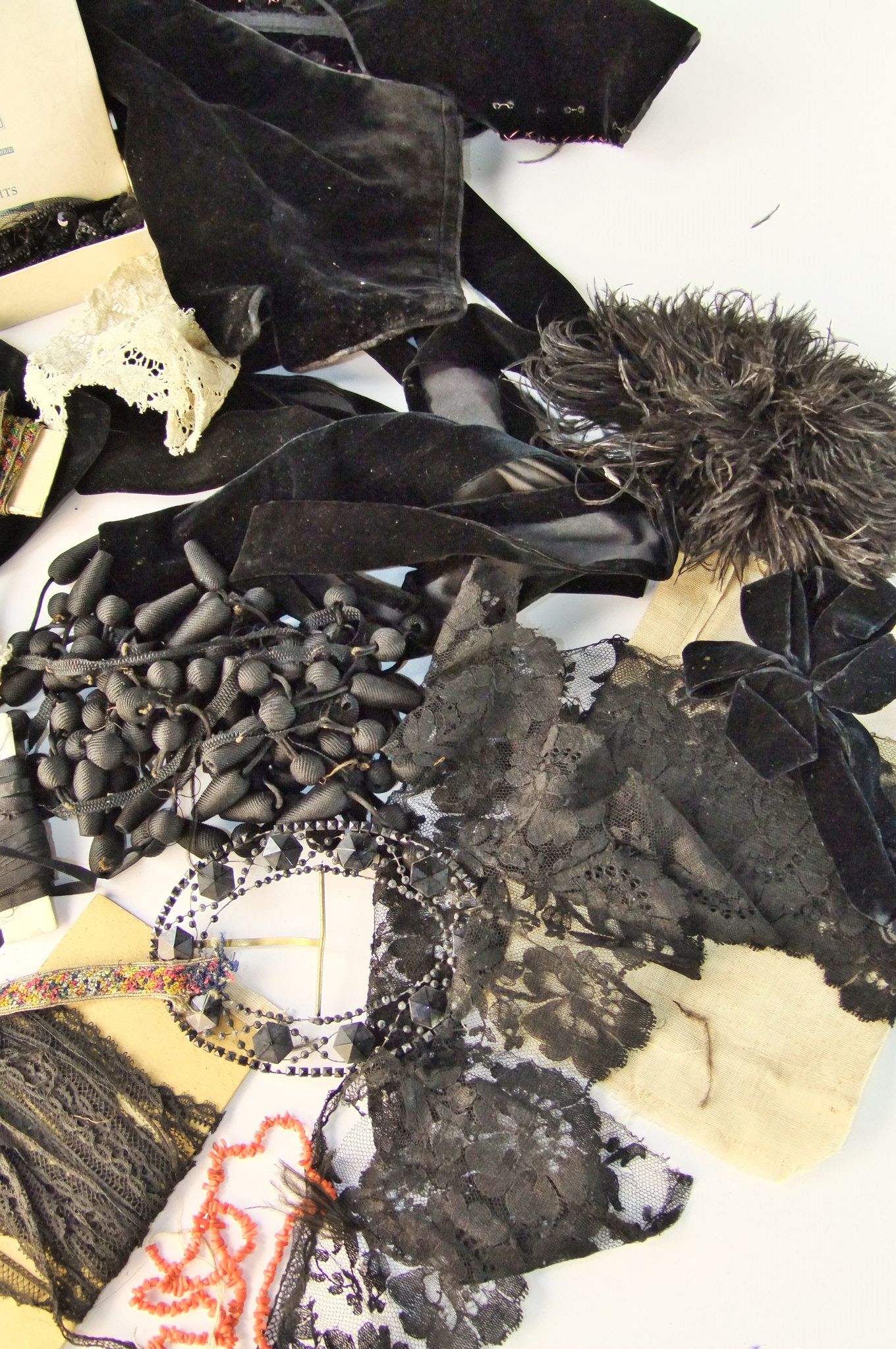 Collection of Victorian and early 20th Century hand beaded dress adornments and lace 