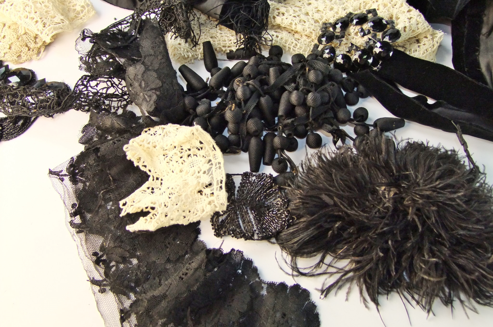 Collection of Victorian and early 20th Century hand beaded dress adornments and lace 