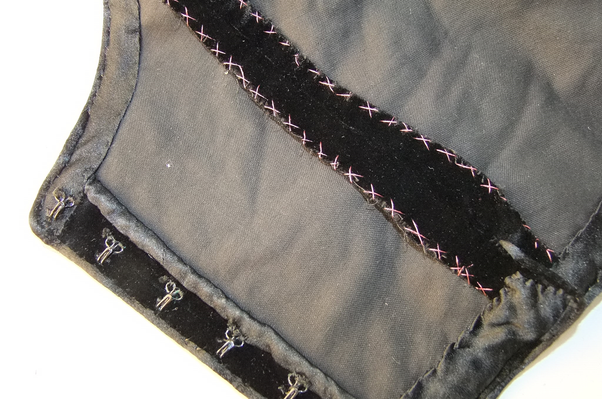 Collection of Victorian and early 20th Century hand beaded dress adornments and lace 