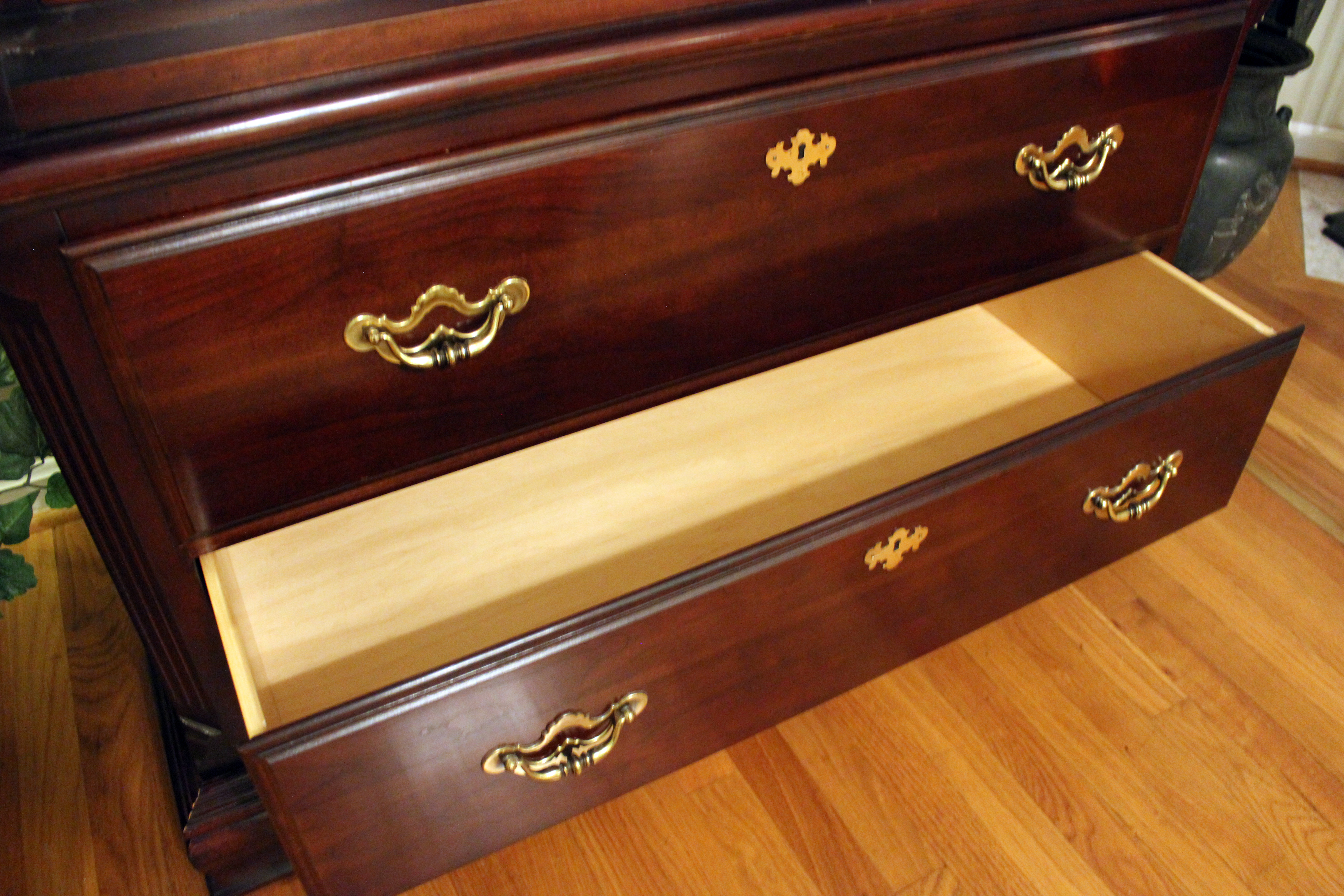 Thomasville Mahogany Entertainment Armoire