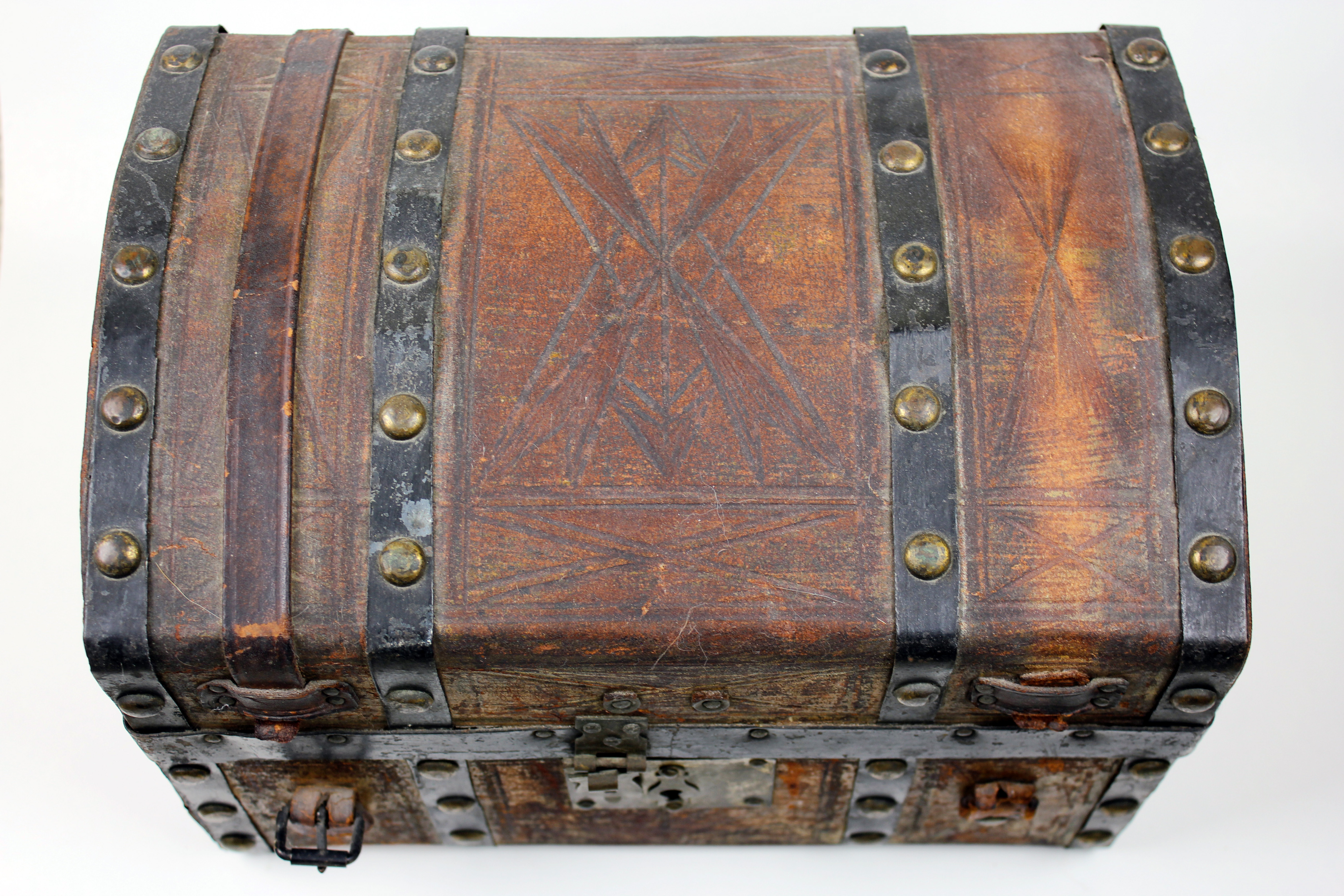 Small Antique Trunk 