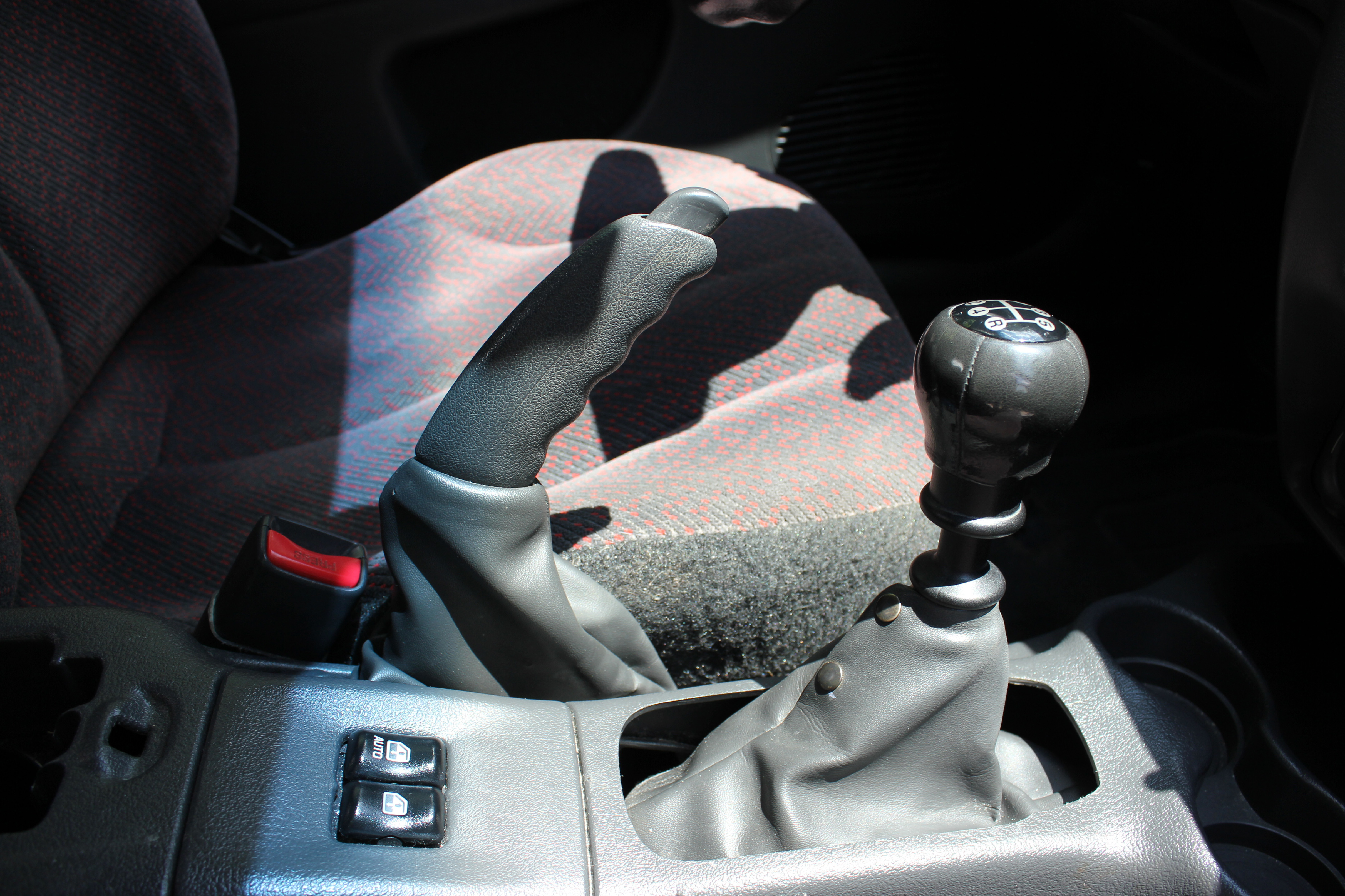 Silver 2001 Chevrolet Cavalier Z24 