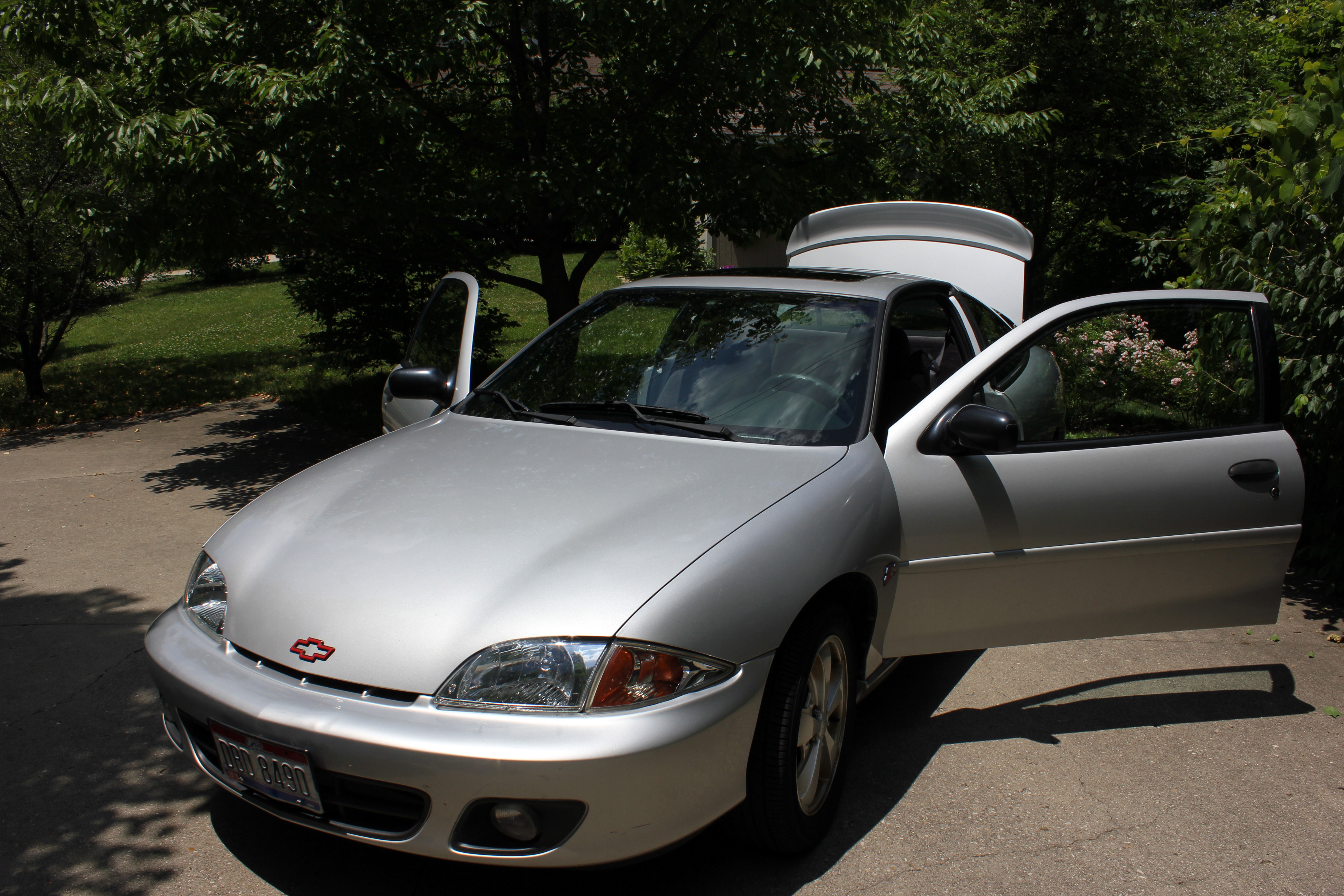 Silver 2001 Chevrolet Cavalier Z24 