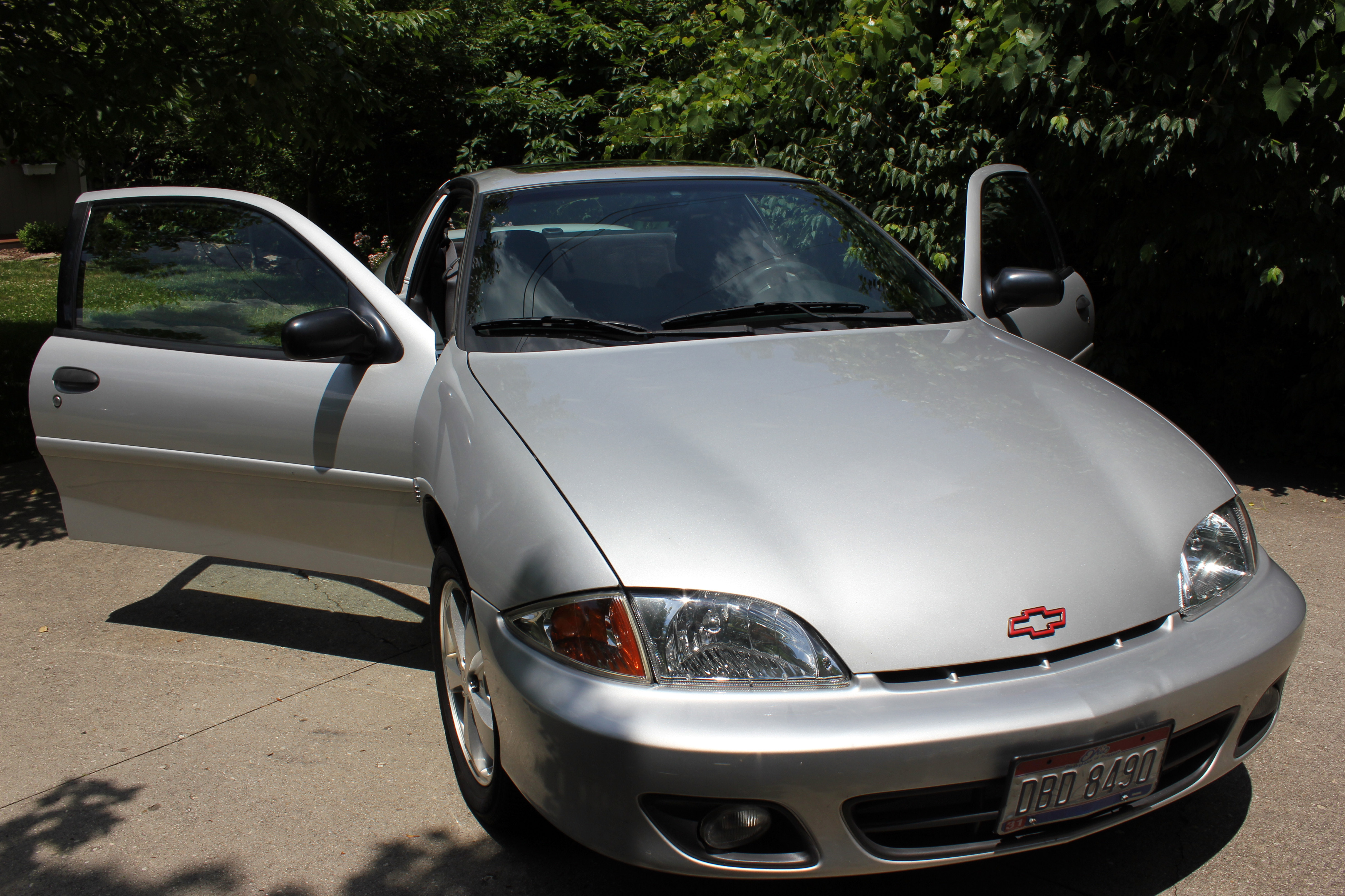 Silver 2001 Chevrolet Cavalier Z24 
