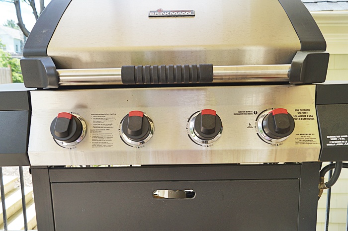 Brinkmann 4 Burner Outdoor Gas Grill with Cover