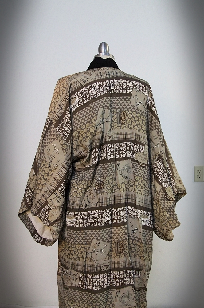 Vintage Japanese Kimono 