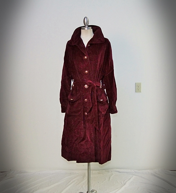 1970's Vintage Henry Harris burgundy overcoat with leopard print lining
