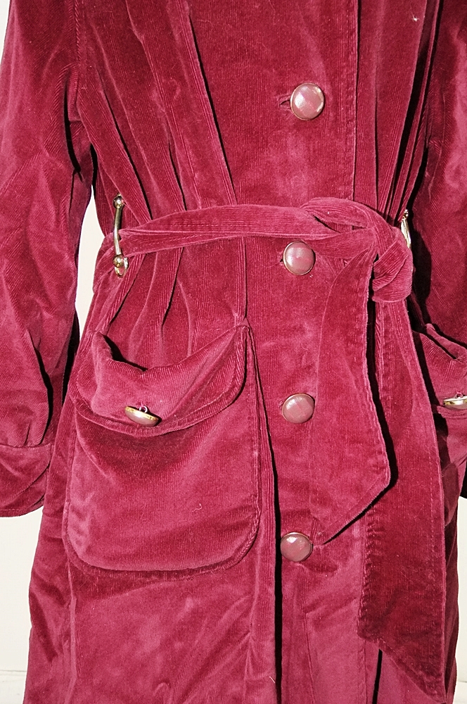 1970's Vintage Henry Harris burgundy overcoat with leopard print lining