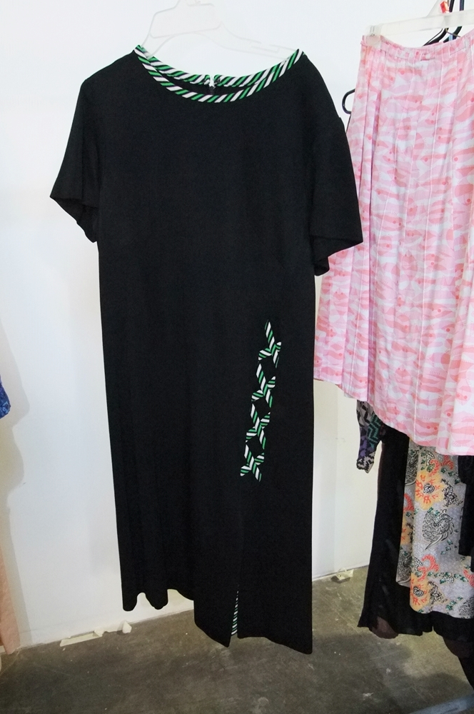 14 piece group of vintage clothing from the 30's - 80's