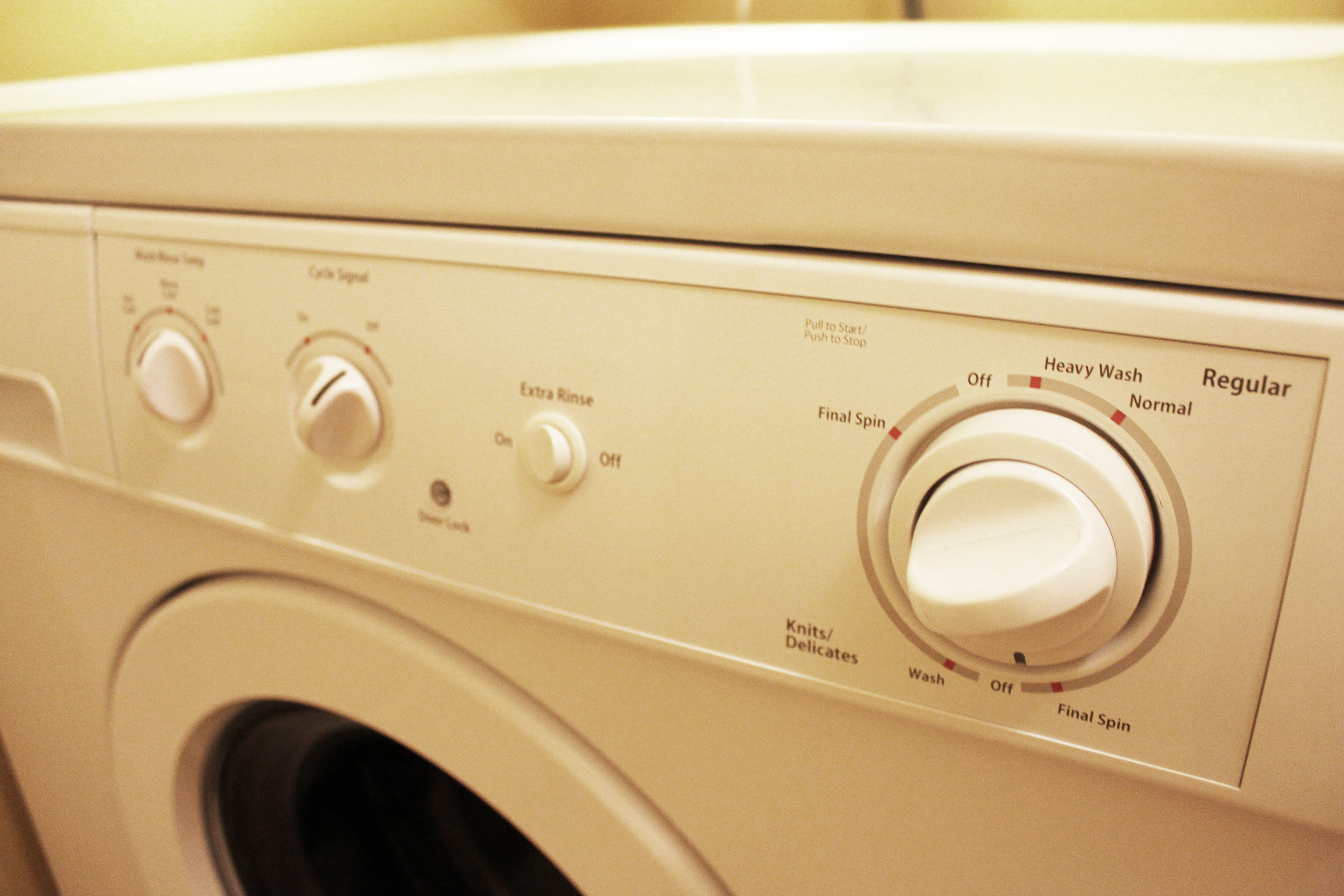 White-Westinghouse Energy Star Front Loader Washer & Dryer Set