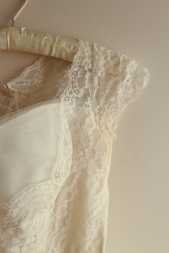 Vintage Lace Wedding Dress