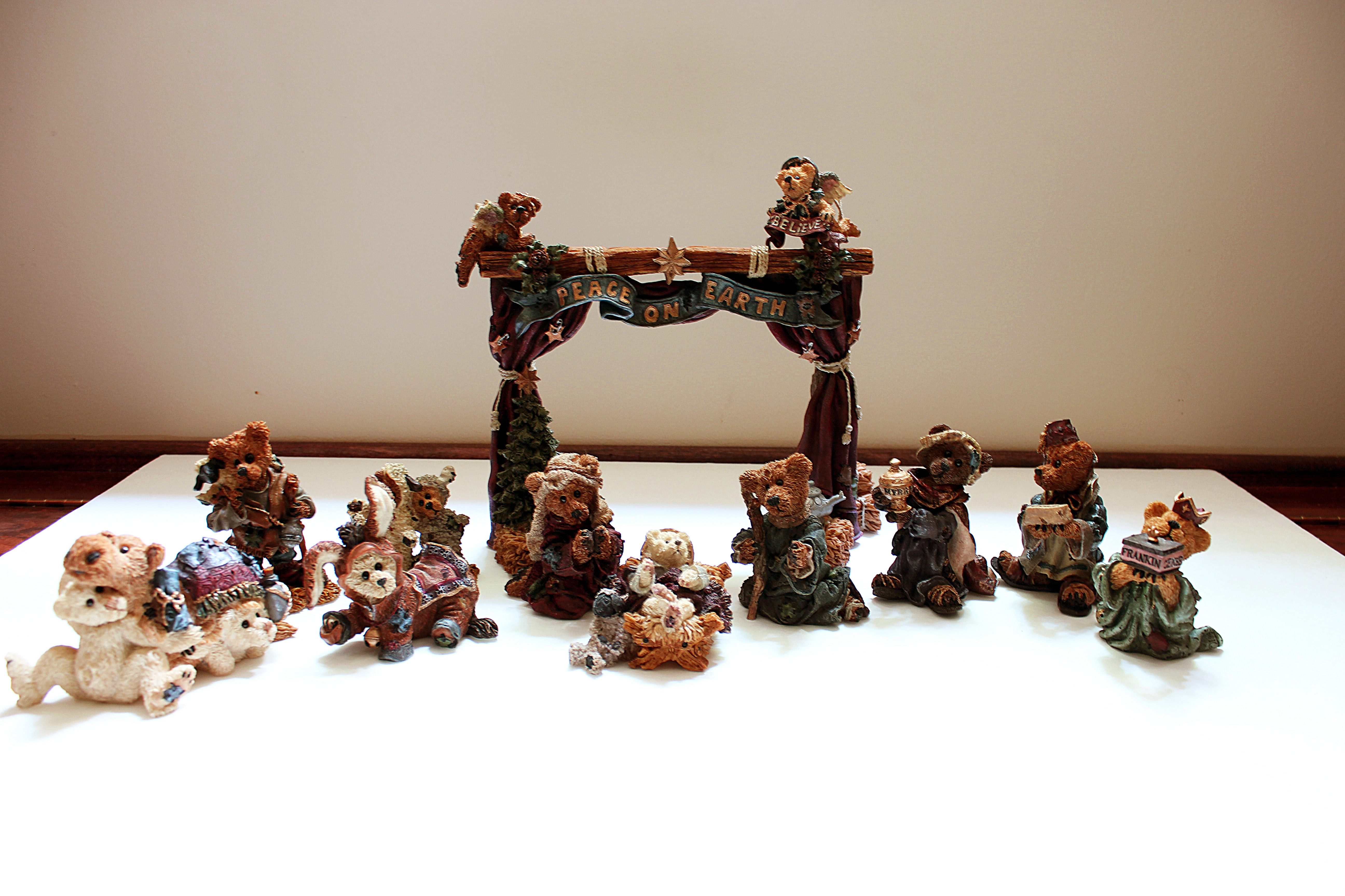 Boyds Bears Complete Nativity Collection 