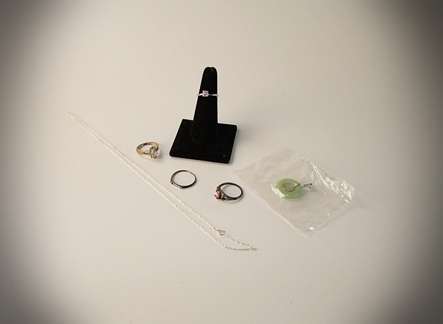  "Good Fortune" Jade pendant and necklace with four Ladies rings