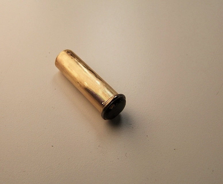 Cartier 18 K yellow gold and black enamel lipstick case pendant