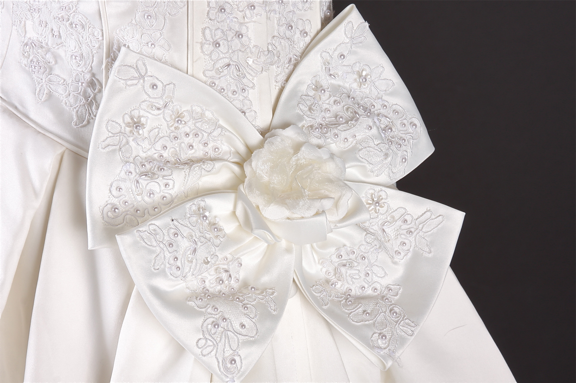 Breathtaking Benjamin Roberts Wedding gown in ivory satin embellished with faux white frosted pearls and sequins