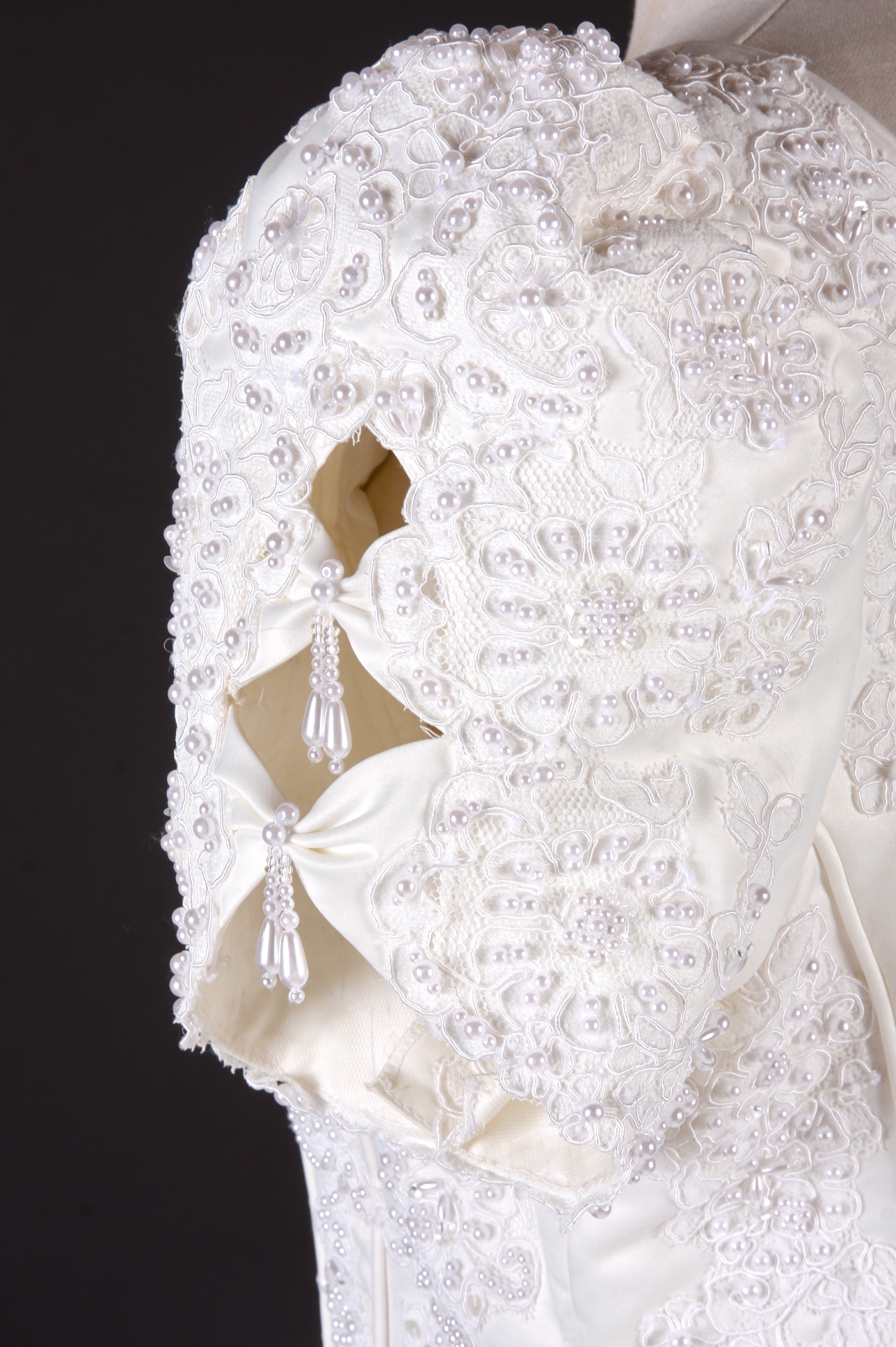 Breathtaking Benjamin Roberts Wedding gown in ivory satin embellished with faux white frosted pearls and sequins