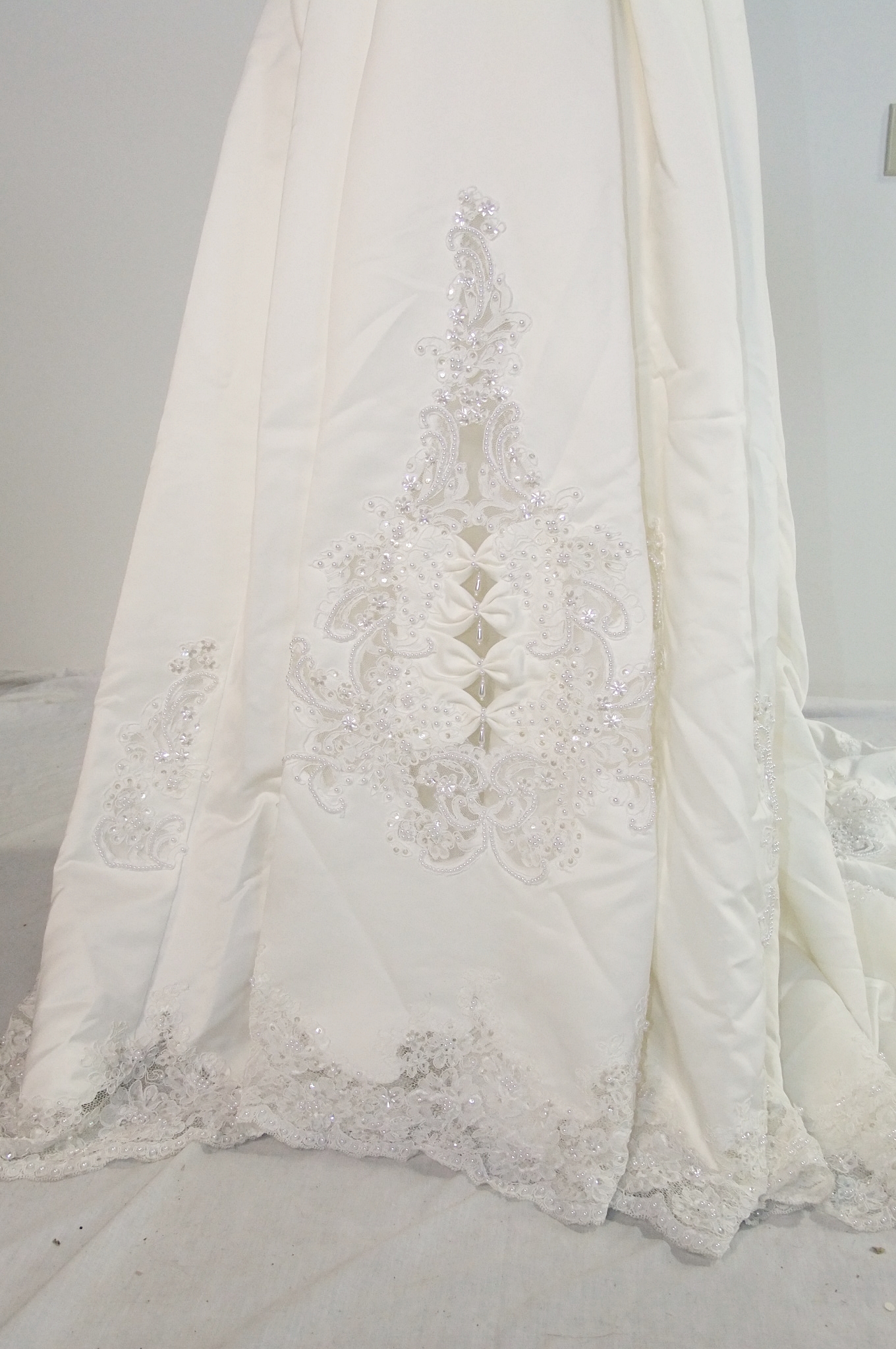 Breathtaking Benjamin Roberts Wedding gown in ivory satin embellished with faux white frosted pearls and sequins