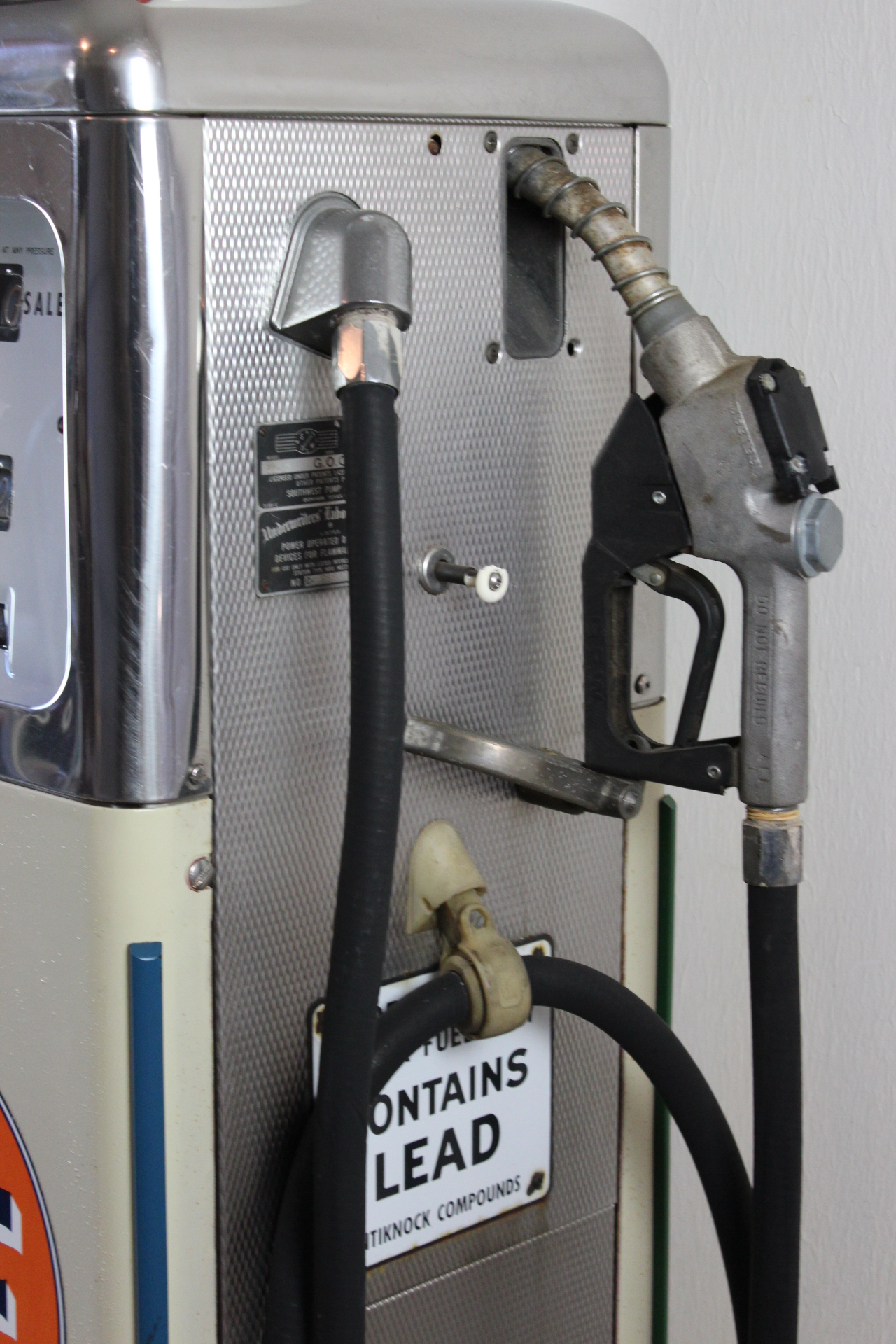 1964 Gulf Gasoline Pump