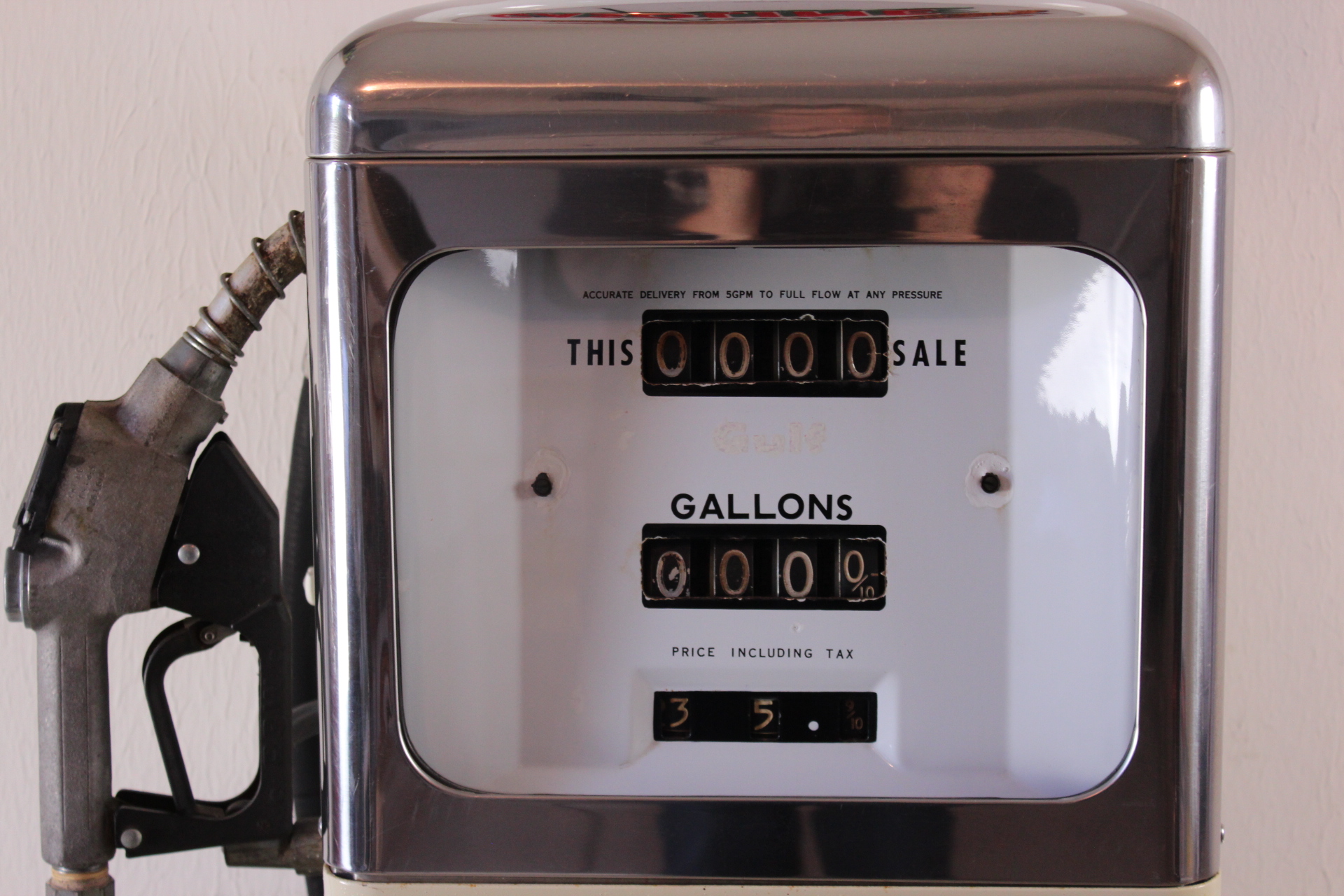 1964 Gulf Gasoline Pump